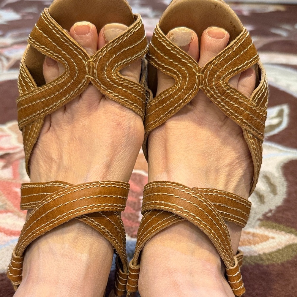 Women's Brown Strappy Sandals - Comfortable Leather Look